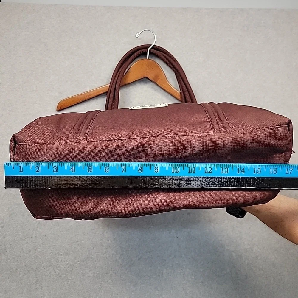 Herschel Supply Company Strand Duffle Sprout Diaper Bag Dot Burgundy +Change Pad